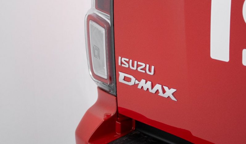 
								2024 Isuzu D-MAX 3.0 Ddi V-Cross HR A/T D/C P/U full									